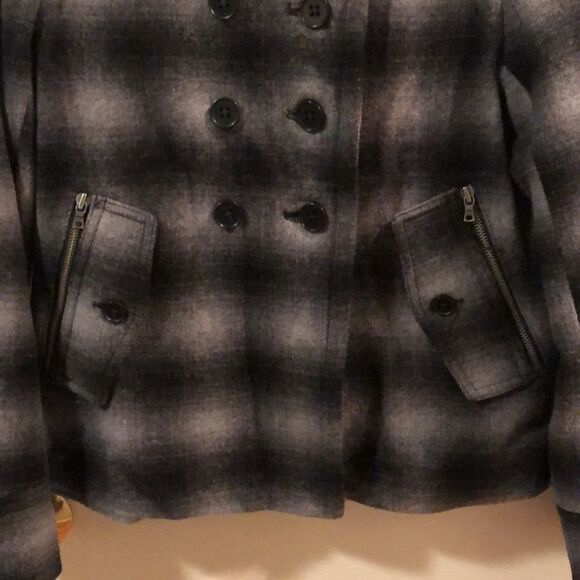Gap Plaid Jacket - Picture 3 of 5